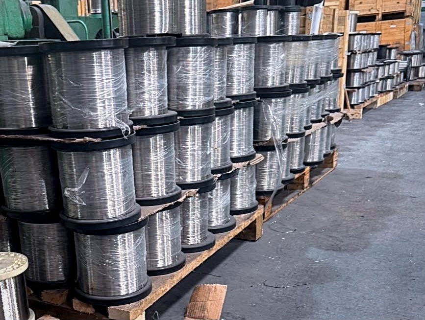 Arames e barras de aço inox para aplicações industriais